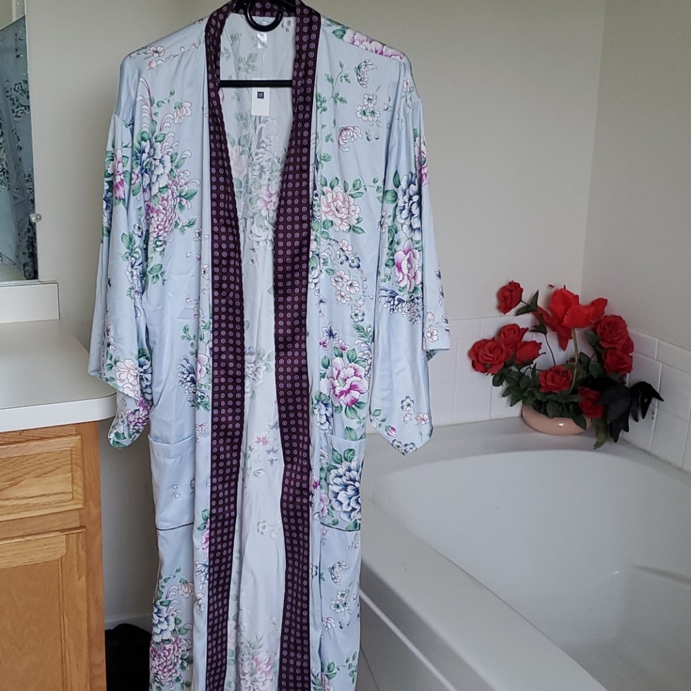 NWT GAP robe 🌟4 for $20 bundle🌟